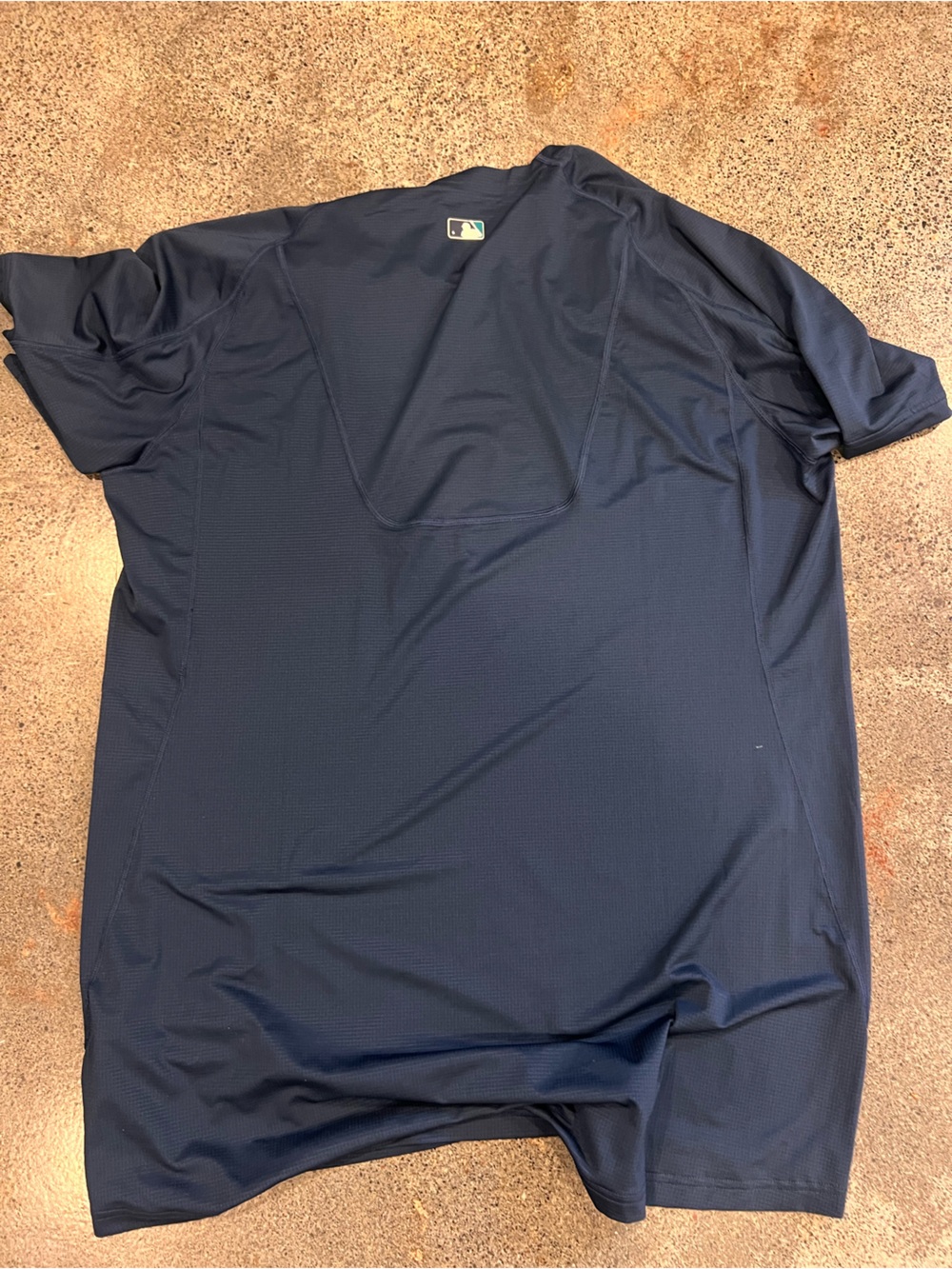 Nike Men's Navy Short Sleeve Performance Tee with Teal 'S' Accent - Picture 3 of 3